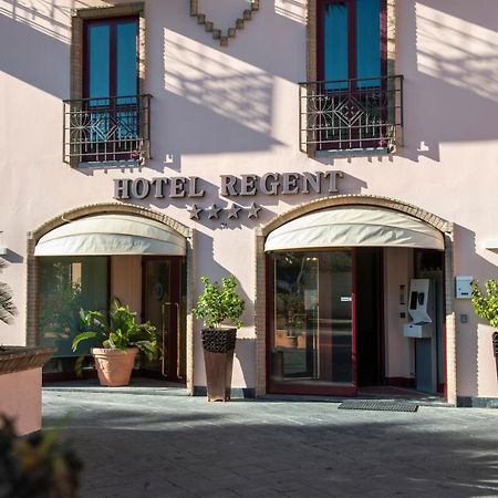 Hotel Regent - In Pieno Centro San Benedetto del Tronto Eksteriør billede
