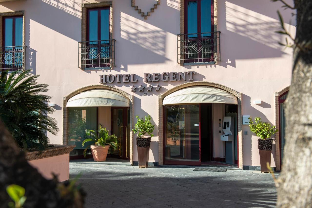 Hotel Regent - In Pieno Centro San Benedetto del Tronto Eksteriør billede